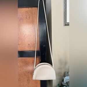 VTG COACH Kimball Half Moon Crossbody Bag Cream #9911